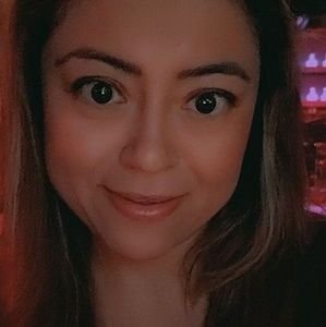 Meet your Posher, Sylvia